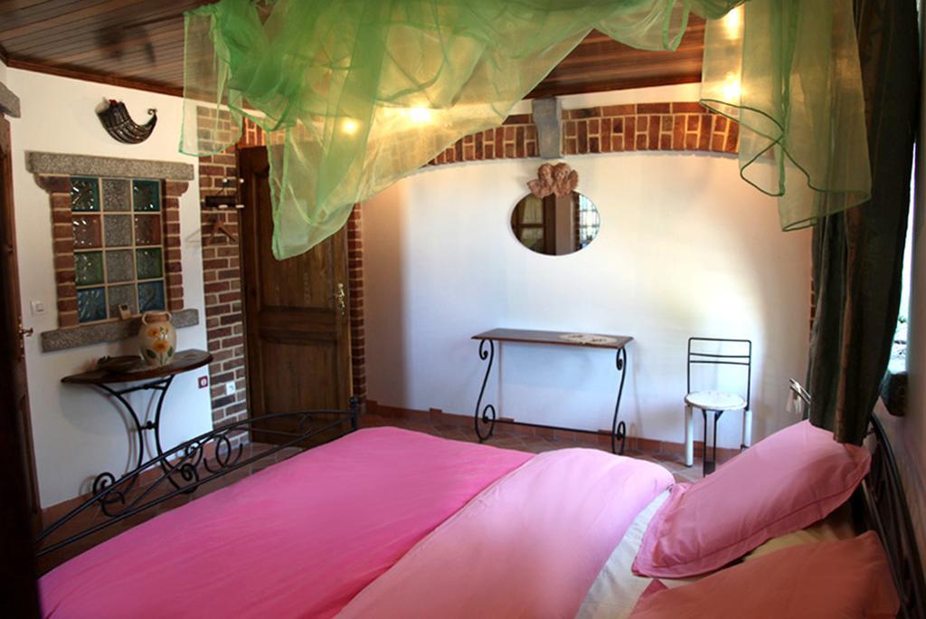 La Citadelle D'Hututu Bed & Breakfast Avesnes-sur-Helpe Стая снимка